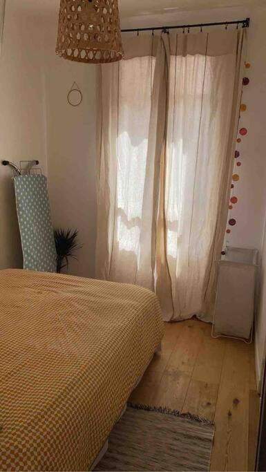 Paris - Appartement Cosy - Tour Eiffel A Pied Eksteriør bilde
