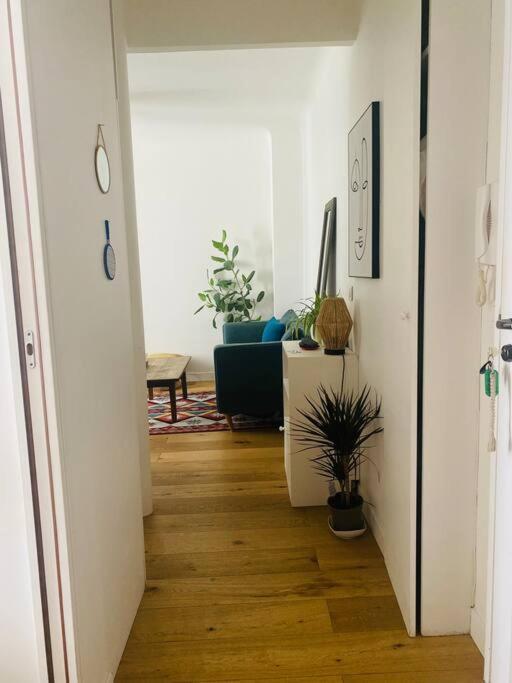 Paris - Appartement Cosy - Tour Eiffel A Pied Eksteriør bilde